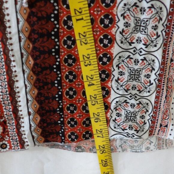 The Hanger Top Womens Large Floral Boho Loose Fit Long Sleeved Shirt Hippie Flow - Picture 7 of 13